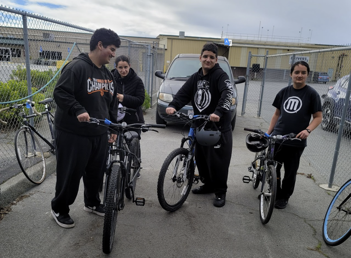 VA Students on Bikes